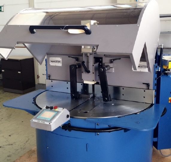 LTS 520 HSS or Segmental Saw Blade, Semi-Automatic Cold Saw Trennjaeger Linear Feed Circular Cold Saw by Trennjaeger Machine Model LTS 520 HA | Sold & Service by Industry Saw & Machinery Sales
